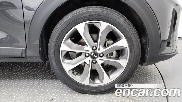 Kia Stonic id 2839272 из Кореи 15