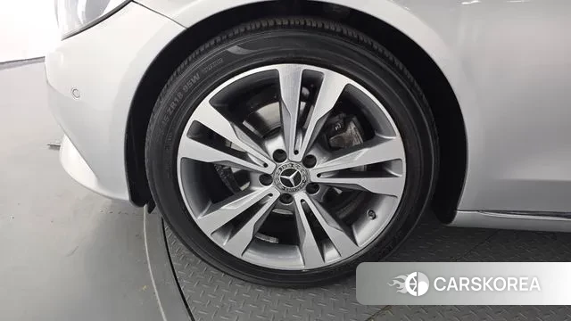 Mercedes-Benz C-Class W205 id 3583531 из Кореи 15