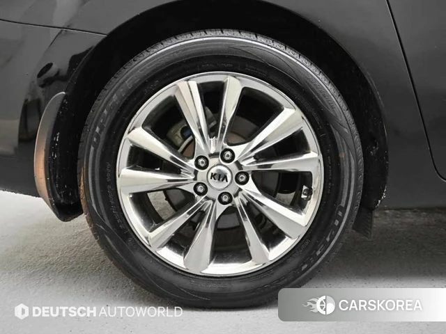 Kia The New Carnival id 3893333 из Кореи 15