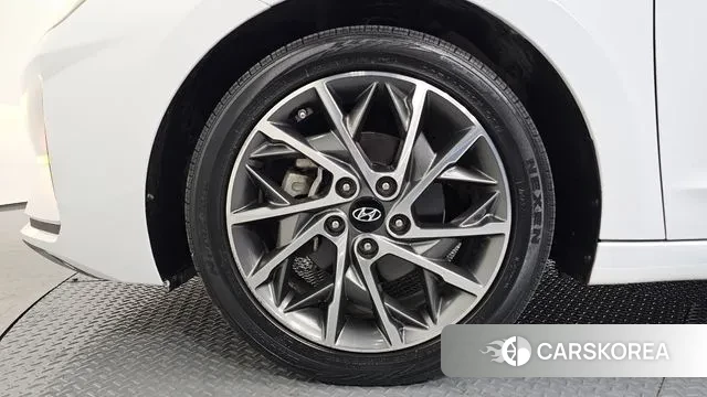 Hyundai The New Avante AD id 3573925 из Кореи 15