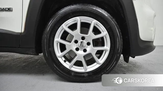 Jeep Renegade id 3439034 из Кореи 15