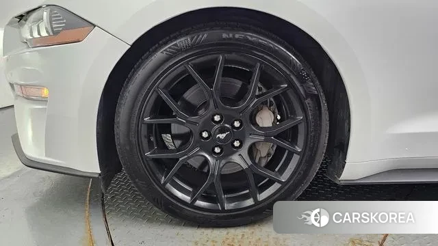 Ford Mustang id 3188184 из Кореи 15