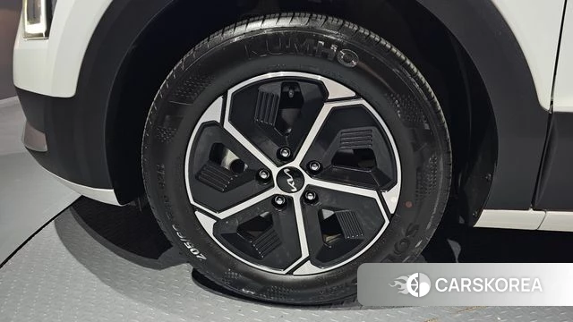 Kia Di Ol Nu Niro id 4223156 из Кореи 25