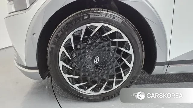 Hyundai Ionic 5 id 3590607 из Кореи 15