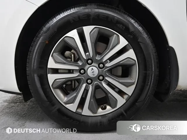 Kia The New Carnival id 3519948 из Кореи 15