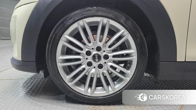 Mini Cooper id 4231136 из Кореи 28