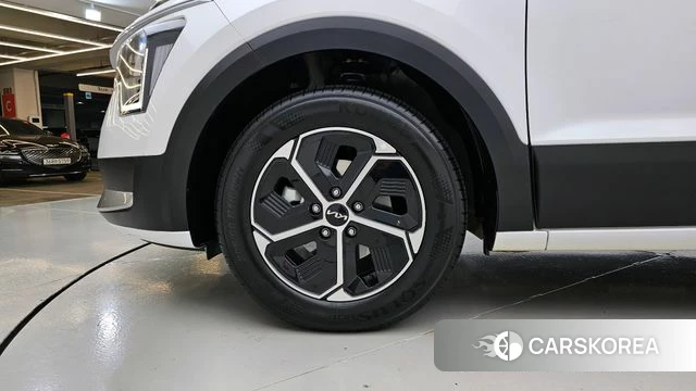 Kia Di Ol Nu Niro id 3891524 из Кореи 15