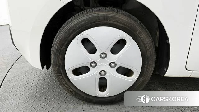 Kia The New Kia Ray id 3871112 из Кореи 15