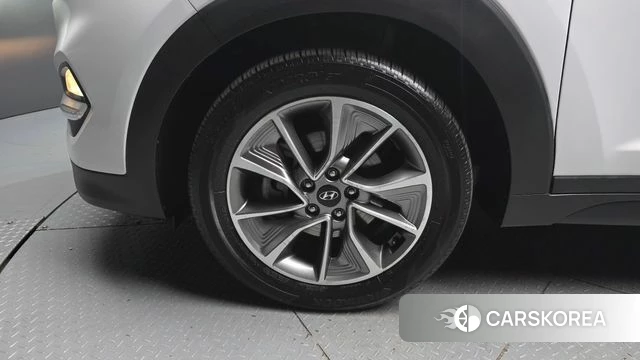 Hyundai All New Tucson id 4295101 из Кореи 15
