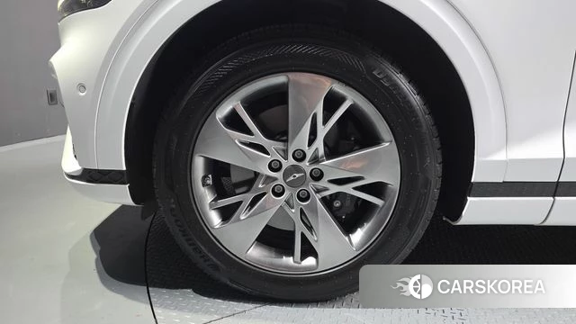 Genesis GV70 id 4355681 из Кореи 28