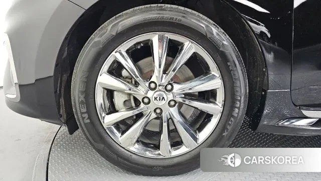 Kia The New Carnival id 3631842 из Кореи 15