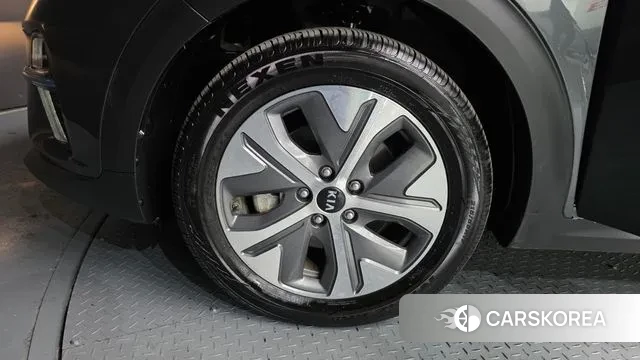 Kia Niro EV id 3777948 из Кореи 15