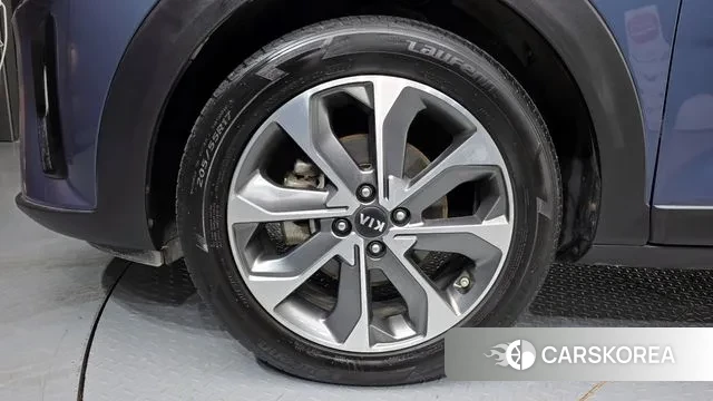 Kia Stonic id 3489900 из Кореи 15