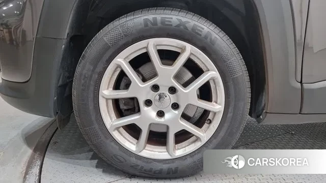 Jeep Renegade id 3317723 из Кореи 15