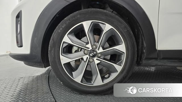 Kia Stonic id 4895103 из Кореи 15