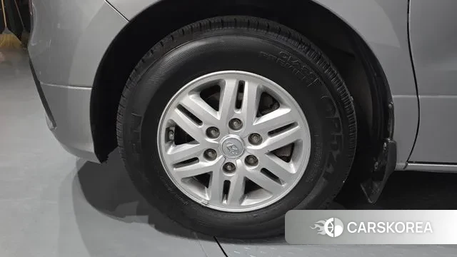 Hyundai The New Grand Starex id 3754563 из Кореи 15