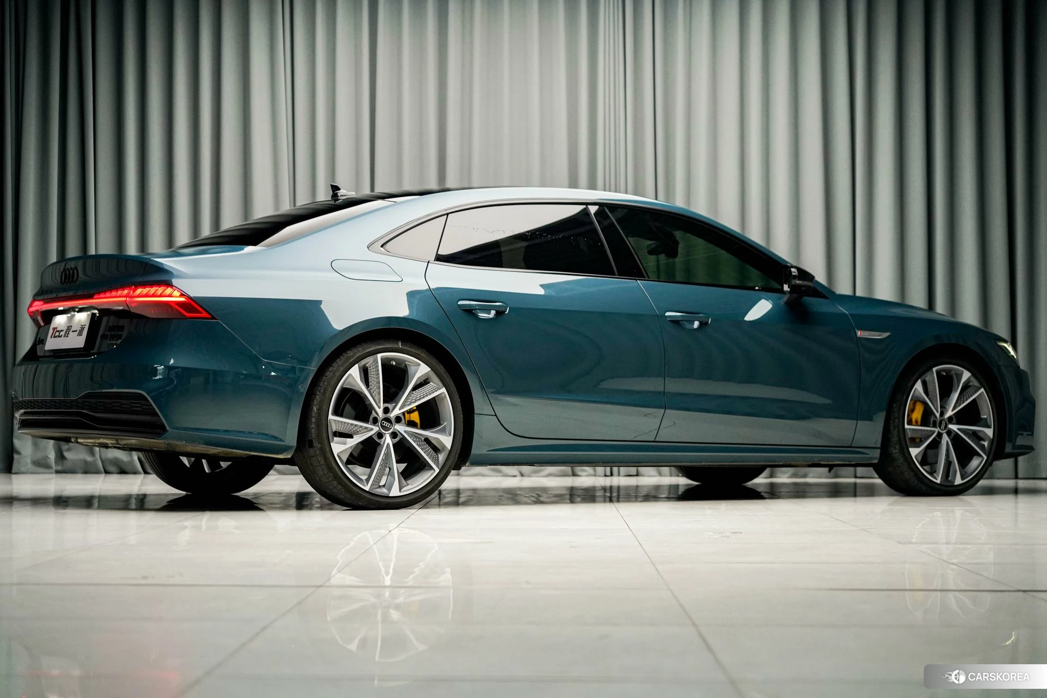 Audi A7L 2022 Синий из Китая, фото 5