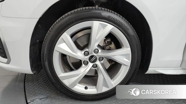 Audi A4 (B9) id 4316722 из Кореи 15