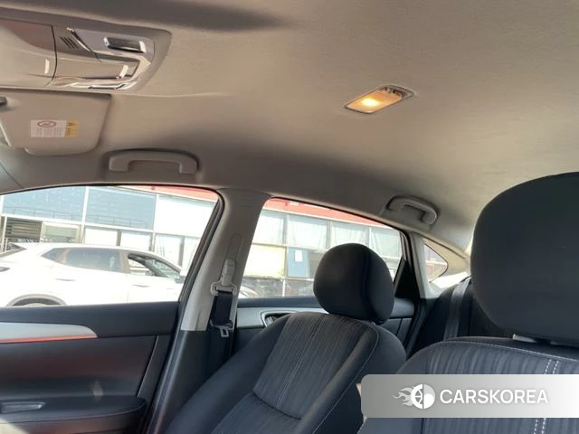 Nissan Xuan Yi id 4297748 из Китая 7