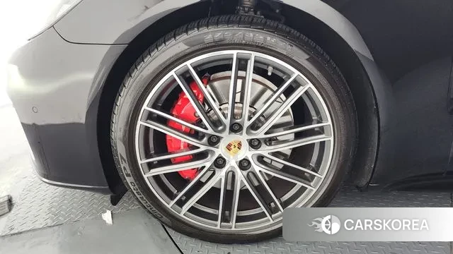 Porsche Panamera (971) id 3765982 из Кореи 15