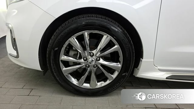 Kia The New Carnival id 4020572 из Кореи 15