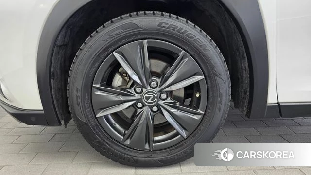 Lexus UX250h id 4465104 из Кореи 15