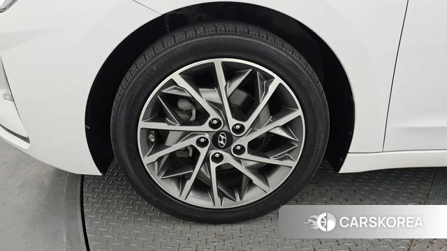 Hyundai The New Avante AD id 4285232 из Кореи 28
