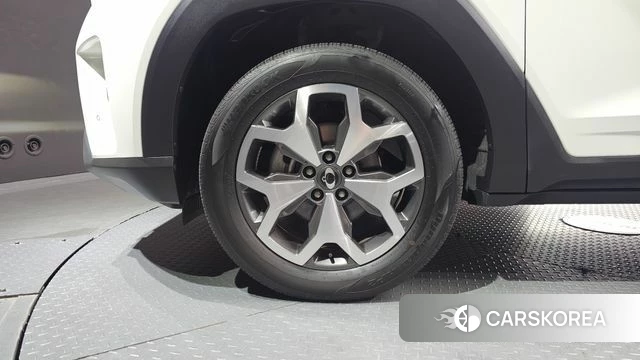 Ssangyong Torres id 4640673 из Кореи 15