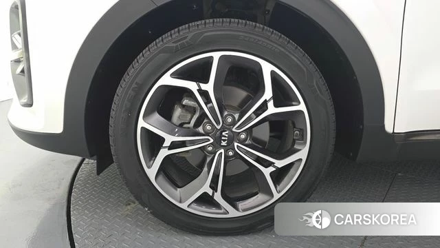 Kia Sportage The Bold id 4895451 из Кореи 27