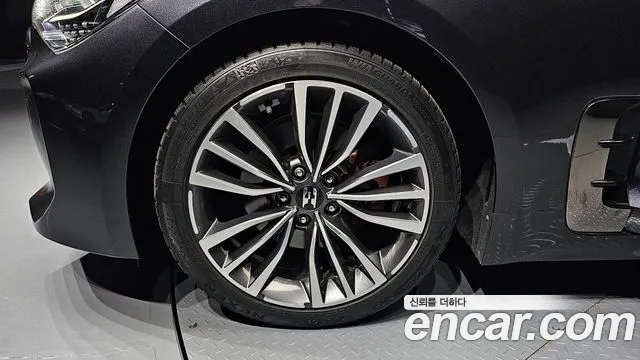 Kia Stinger id 2808669 из Кореи 15