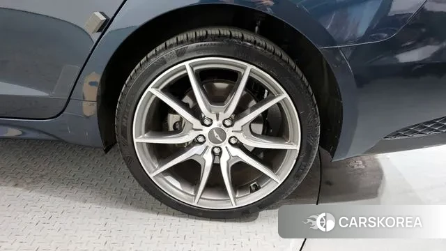 Genesis The New G70 Shooting Brake id 3497744 из Кореи 15