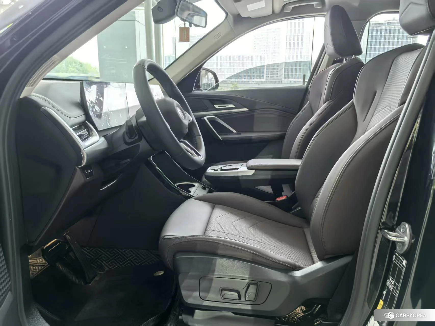 BMW iX1 id 4452786 из Китая 11