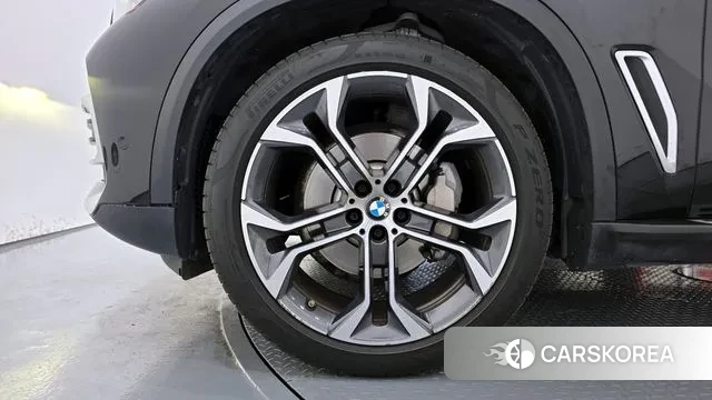 BMW X5 (G05) id 3354683 из Кореи 15