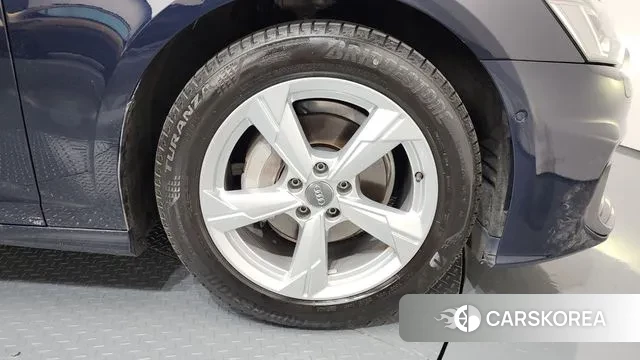 Audi A6 (C8) id 3402479 из Кореи 15