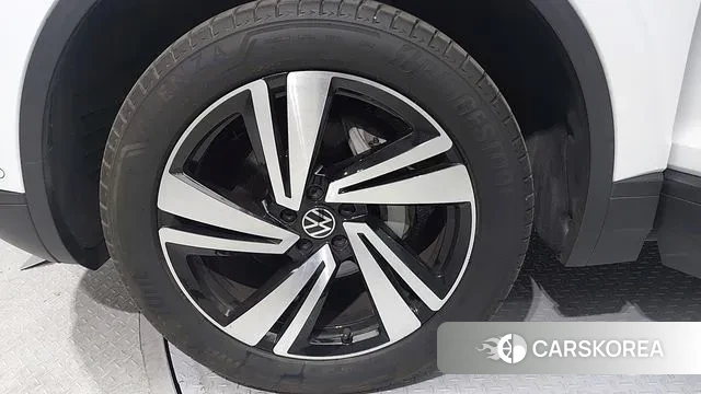 Volkswagen Touareg 3rd generation id 3556978 из Кореи 15