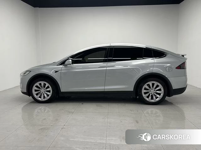 Tesla Model X id 4253053 из Китая 15