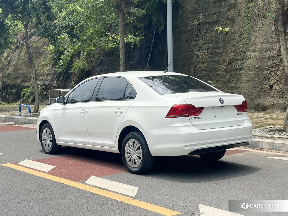 Volkswagen Santana id 4452791 из Китая 8