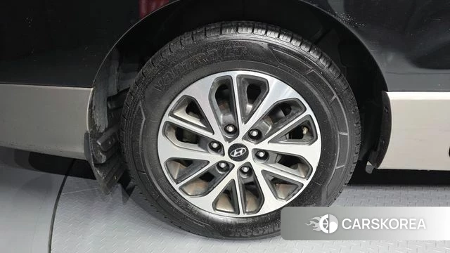 Hyundai The New Grand Starex id 4351046 из Кореи 27