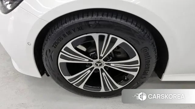 Mercedes-Benz E-Class W213 id 3287996 из Кореи 13