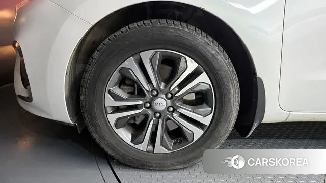 Kia The New Carnival id 3547377 из Кореи 15