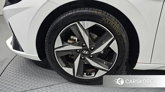 Hyundai Avante (CN7) id 3582359 из Кореи 15