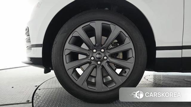 Land Rover Range Rover Velar id 4592230 из Кореи 33