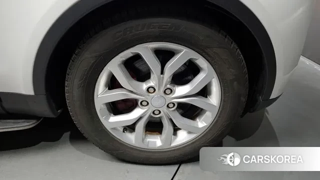 Land Rover Discovery 5 id 3698752 из Кореи 15