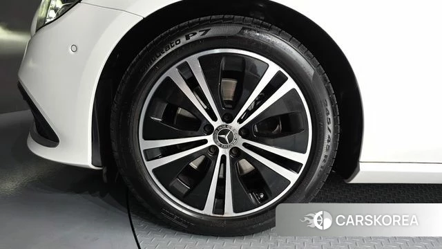 Mercedes-Benz E-Class W213 id 4641991 из Кореи 15