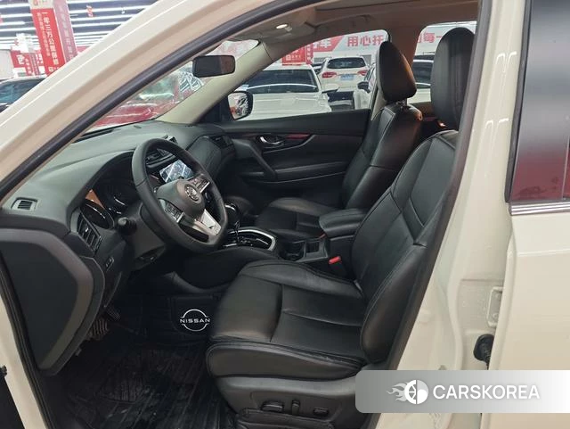 Nissan Qijun 2021 Белый из Китая, фото 5