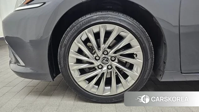 Lexus ES300h 7th generation id 3518241 из Кореи 15