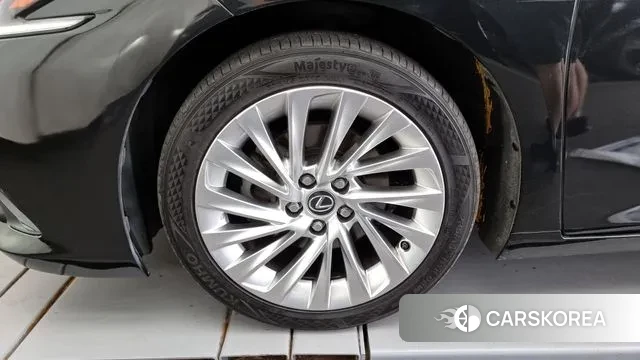 Lexus ES300h 7th generation id 2886046 из Кореи 15