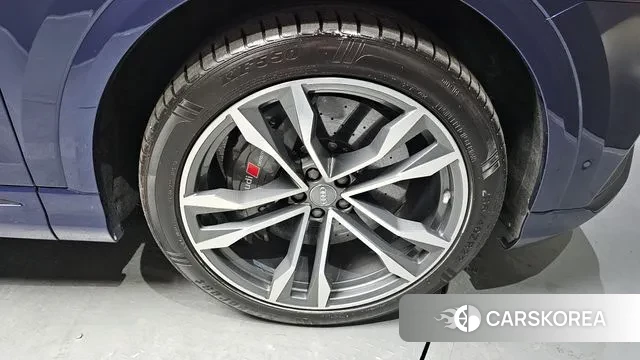 Audi SQ8 (4M) id 3422262 из Кореи 15