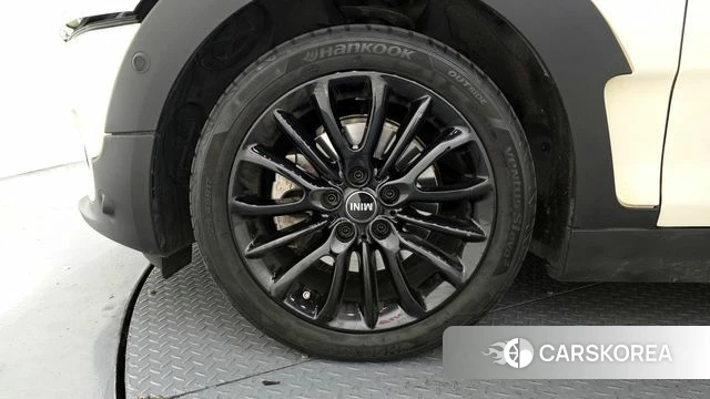 Mini Cooper Clubman id 3866005 из Кореи 15