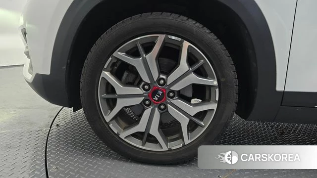 Kia Seltos id 4581445 из Кореи 14